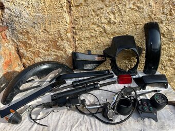 Prodám nádrž JAWA 638 super stav originál lak - 3