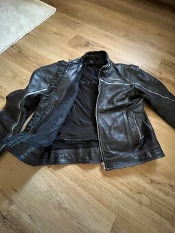 Kožená bunda černé barvy - 3