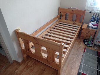 Masivní postel - 3