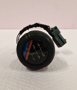 BMW E30 / M3 E30 nové i starší díly - 3