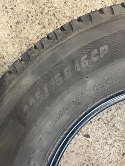 Michelin Agilis camping - 3