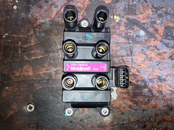 Zapalovací cívka Ford CL411 - 3