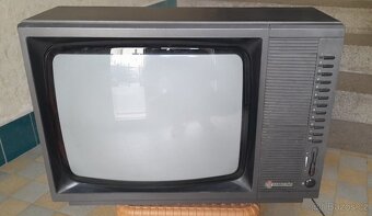 TELEVIZE THOMSON A SAMSUNG, DVB -T - 3