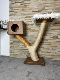 Kočičí strom s boudičkou - 3