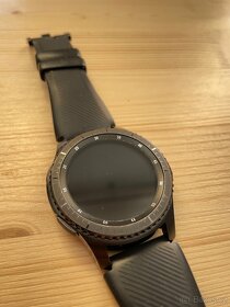 hodinky Samsung gear S3 frontier - 3