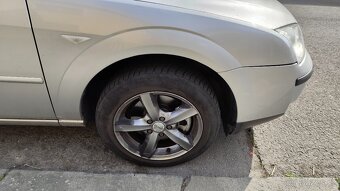Ford Mondeo combi MK3 - poškozený motor - 3