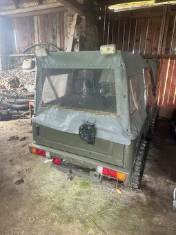 Suzuki Samurai - 3