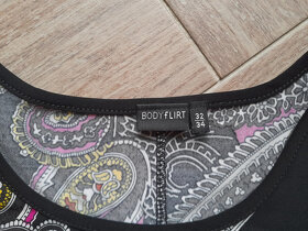 Černé šaty s barevnými ornamenty, vel. 34, zn. Bodyflirt - 3