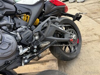 Ducati Monster 937ccm 82kw rv:2023/9 silně havarovaná - 3