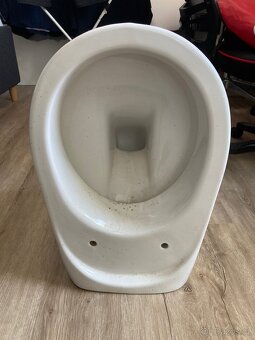 Závěsný záchod, 56 cm délka, 38 cm výška - 3