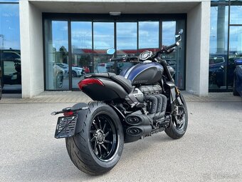 Nový Triumph Rocket 3 R STORM - 3
