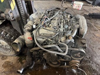 Motor om613 - 3