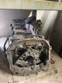 Audi R8 V10 hlavy - 3