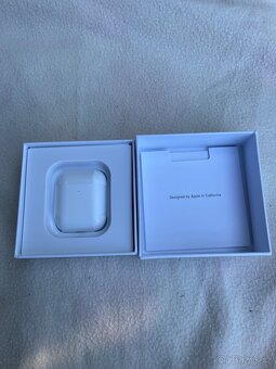 Apple AirPods 2 - 3