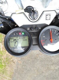 Suzuki Bandit 650 - 3