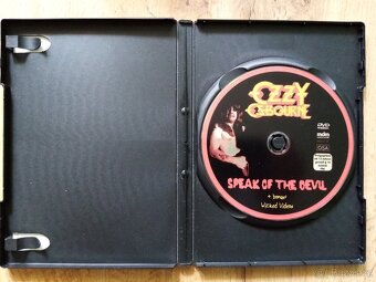 OZZY OSBOURNE - SPEAK OF THE DEVIL - 3