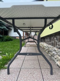 Extra velký zahradní skládací stůl - 3