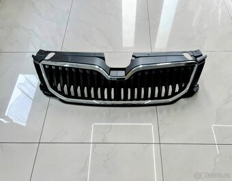 NOVÁ MASKA KAPOTY  ŠKODA OCTAVIA 3 / ZASÍLÁME - 3