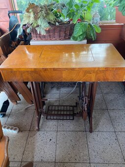 Šicí stroj Minerva - 3