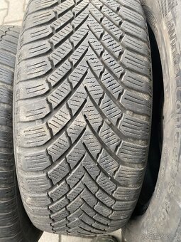Zimní pneu 205/55/R16 Continentál - 3