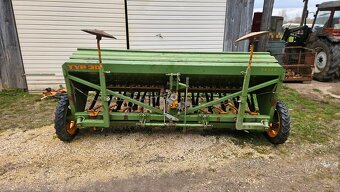 SECÍ STROJ AMAZONE 3 m - 3