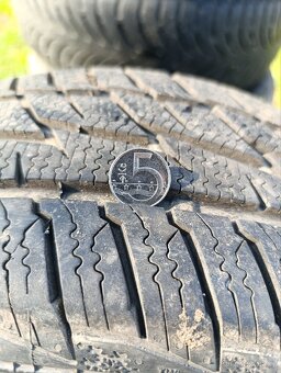 Prodám zimní pneumatiky Matador 185/60 R15 - 3