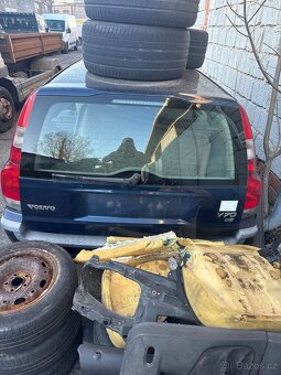 Volvo V70 rv 2004 motor 2,4 td 120 kw - 3