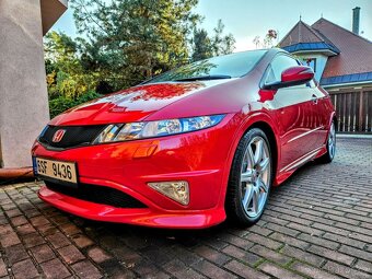 Prodám Honda Civic Type R FN2 - top stav - 3