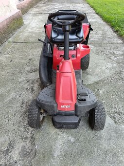 Traktůrek MTD - 3
