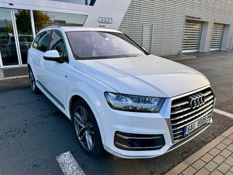 Audi Q7, 3.0 TDI QUATTRO 3x S-Line 7 míst DPH Výbava - 3