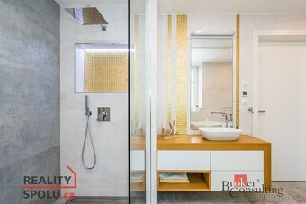 Prodej, domy/rodinný, 1138 m2, Na Návsi 33, 25101 Čestlice, - 3