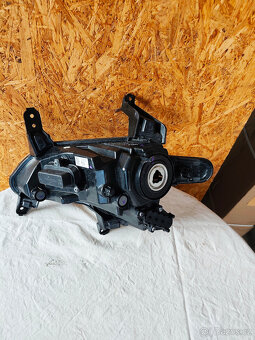 Kia Ceed 18- LP mlhovka. - 3