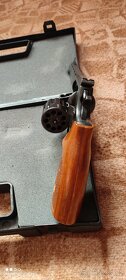 Revolver Holek 22 LR - 3