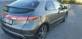 Honda Civic 2.2 panorama - 3