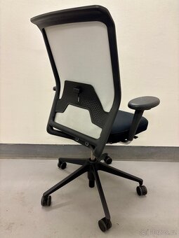 Kancelářská židle Vitra ID Mesh - 3