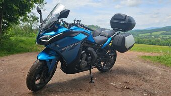 CFMOTO 650GT Premium - 3