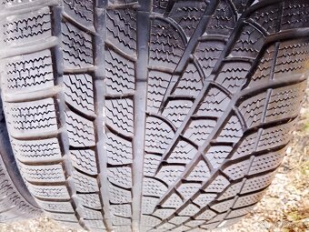 305/35/20 104v Pirelli - zimní pneu 2ks - 3