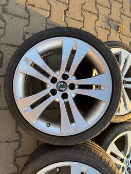 Trinity 5x100 205/40/R17 - 3