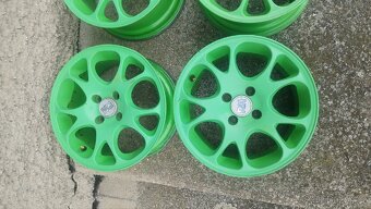 Prodám alu RH 7Jx15 4x100 ET37 AE705437 - 3