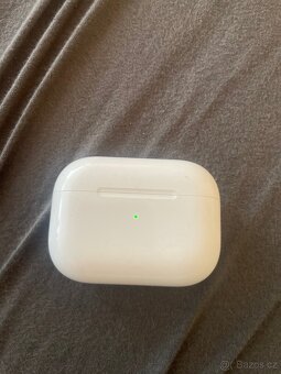 AirPody pro 2 s USB c - 3