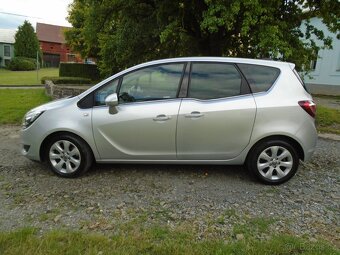 Meriva B,r.v.2016,navigace,100kw,disel 70900km,nosic na kola - 3