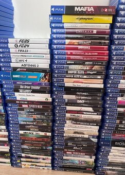 Hry na PS4 a PS5 od 150-400kč i další od 500 - 3