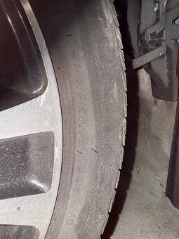 Prodám sadu pneu 19” mb vito - 3