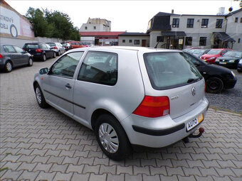 Volkswagen Golf 1,6 SR AUTOMAT,TAŽNÉ ZAŘ-Hned odjíždíte - 3