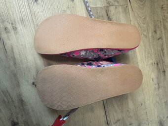bačkorky Ef barefoot růžové kytky 33 - 20,9 cm - 3