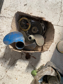 lodní motor Chrysler - 3