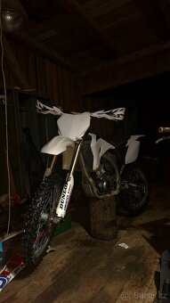 Yamaha yzf 250 - 3