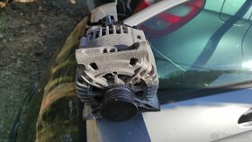 Mercedes w169 w245 alternátor - 3