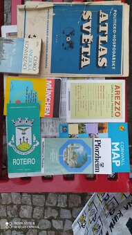 Mapy měst, státu, atlasy - 3