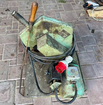 Pila rozbrusovací - 3